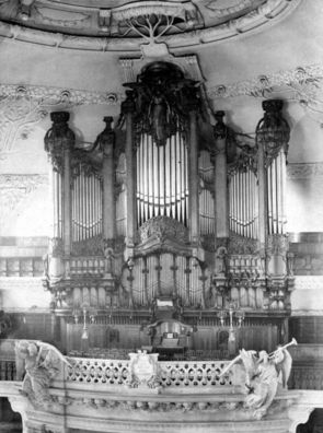 Orgelbau in der Kreuzkirche Dresden 2